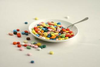 药用辅料市场规模增加，增长速度较快