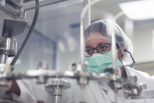 药品注册受理工作调整：12月1日起，凡由总局审评审批的注册申请均由总局受理