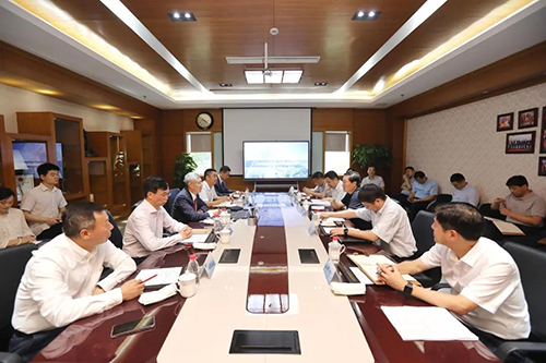 上海市委常委、浦东新区区委书记翁祖亮调研HJC黄金城平台生物医药