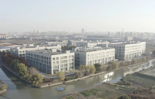 2020 HJC黄金城平台完善了肿瘤免疫服务平台，提供溶瘤病毒、RNAi、CAR-T和疫苗研究技术.jpg